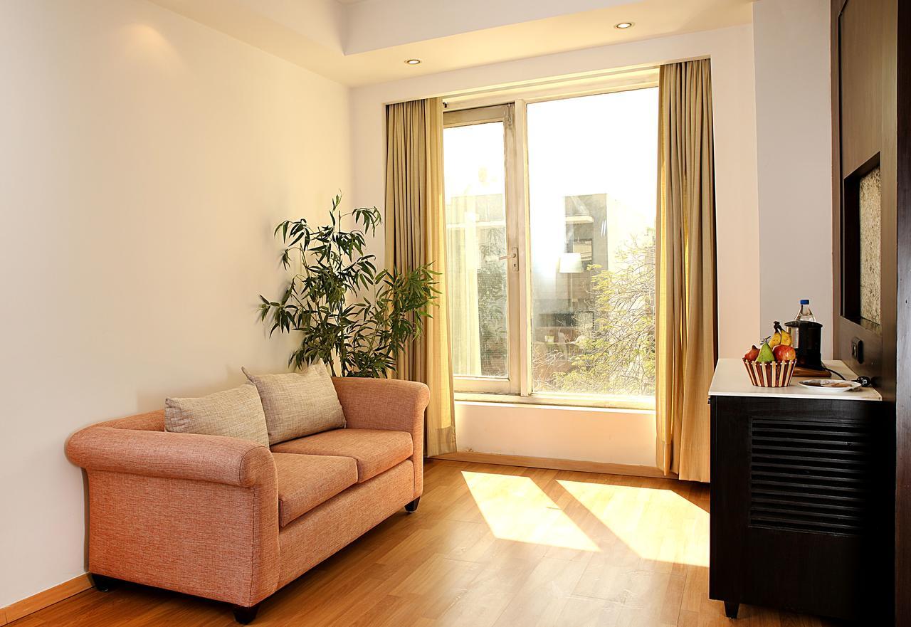 Inde Hotel Vista Woods Huda City Centre, Γκουργκάον Εξωτερικό φωτογραφία