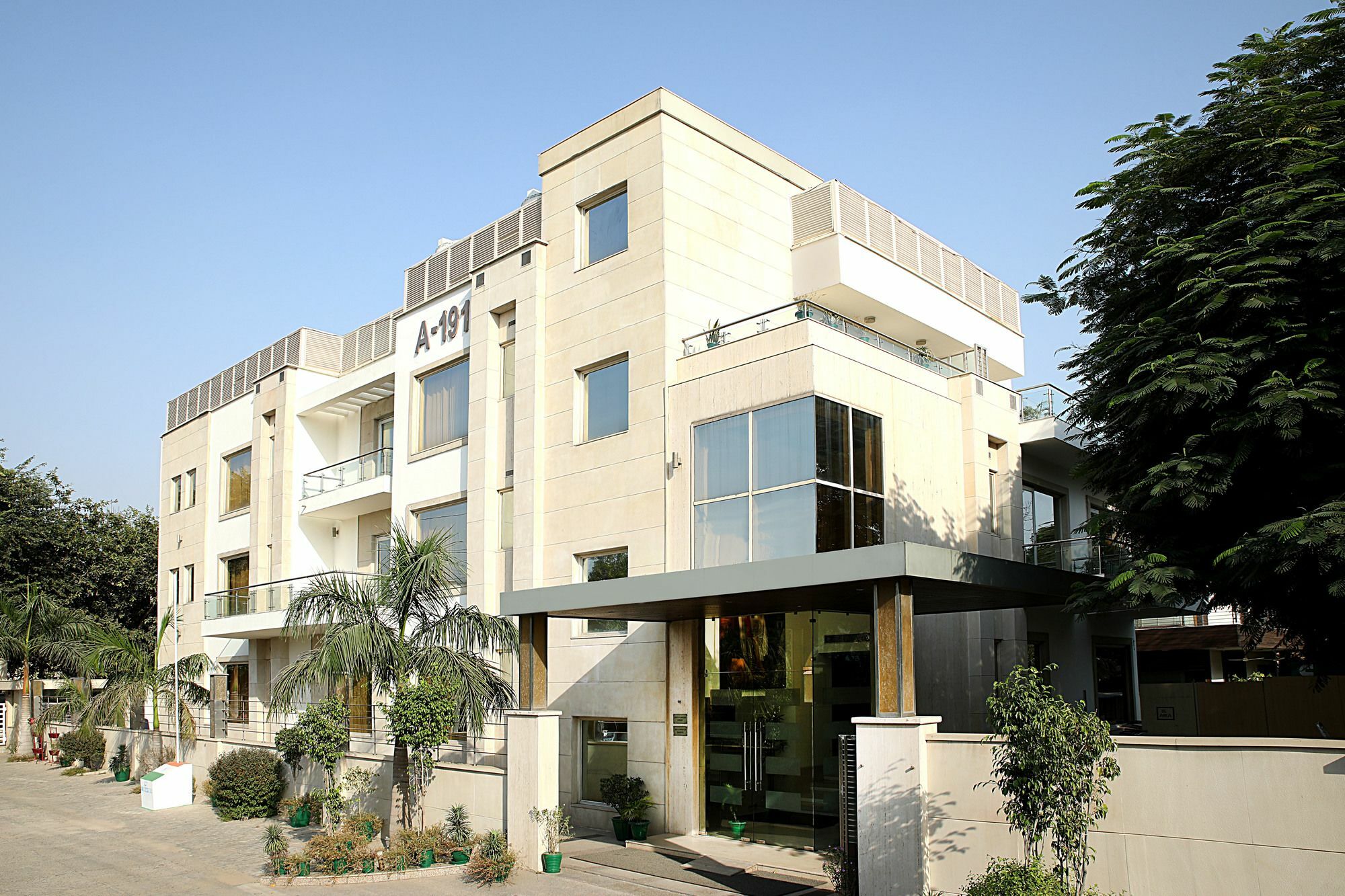Inde Hotel Vista Woods Huda City Centre, Γκουργκάον Εξωτερικό φωτογραφία